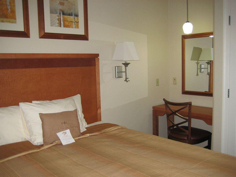 Candlewood Suites Winchester By Ihg Quarto foto